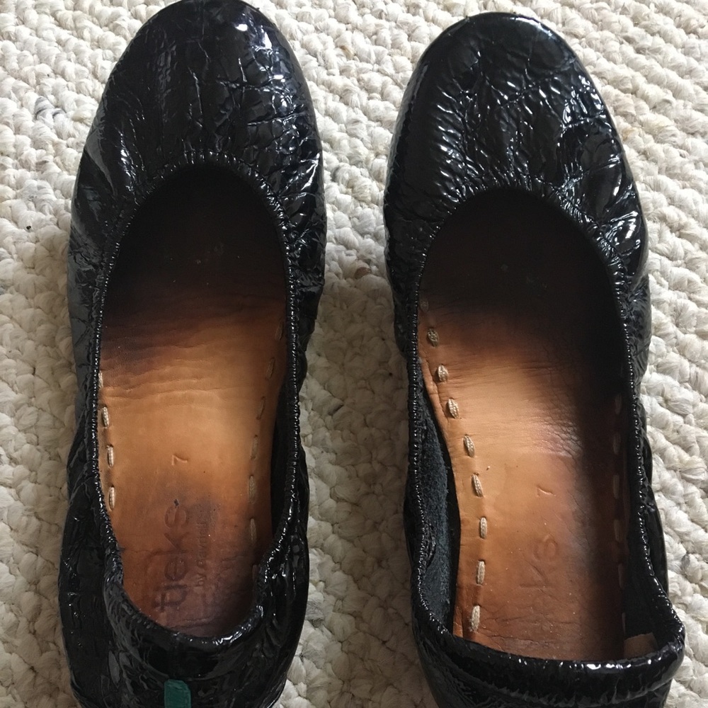 Obsidian Black Tieks Ballet Flats Well Loved VUC